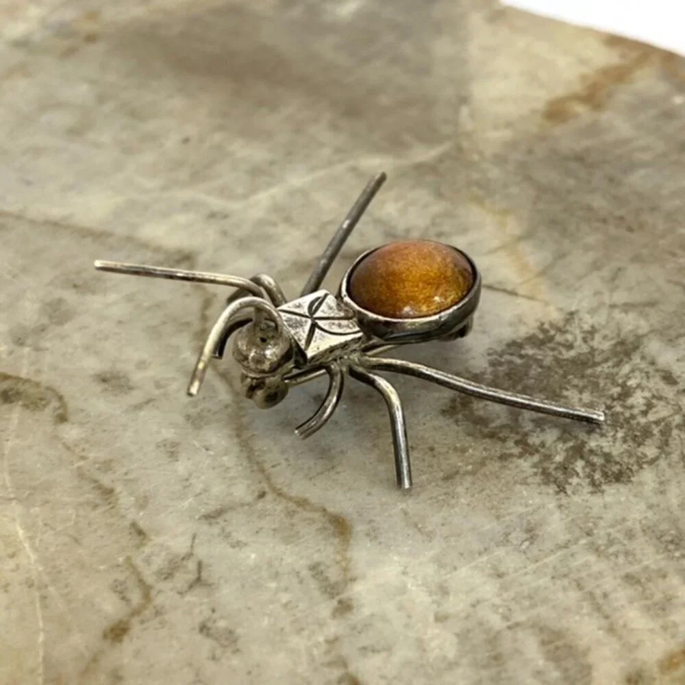 Sterling Silver 925 Oval Tigers Eye Cabochon Spider Critter Dainty Bug Brooch